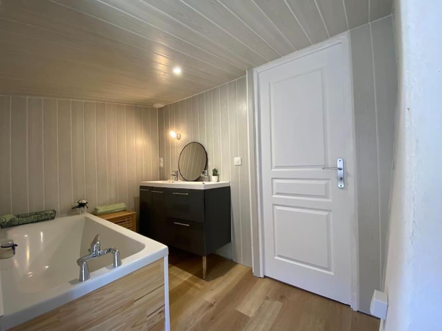 Maison - 4 Chambres - 10 Couchages - 2Sdb Orcet Kültér fotó