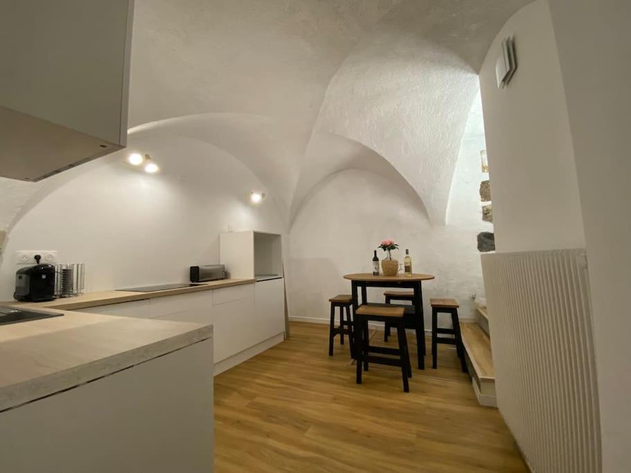 Maison - 4 Chambres - 10 Couchages - 2Sdb Orcet Kültér fotó